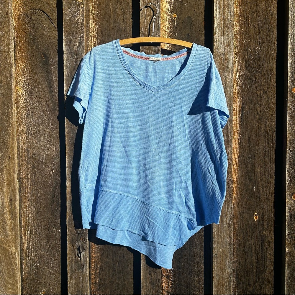 Mododoc Raw Hem Asymmetrical Tee